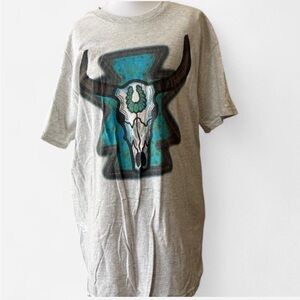 Gray and Blue Short Sleeve Graphic Tee